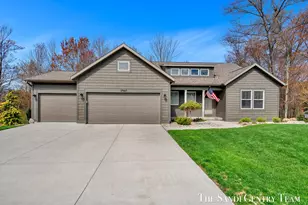 17947 Spring Tree Ct, Spring Lake, MI 49456 - Photo 1