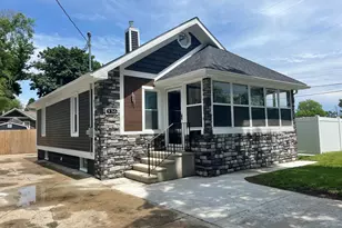 336 E Prospect St, Jackson, MI 49203 - Photo 1