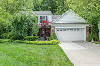 4618 Woodcreek Drive SE, Grand Rapids, MI 49546 - Photo 1