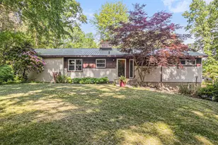 11738 Apple Dr, Nunica, MI 49448 - Photo 1