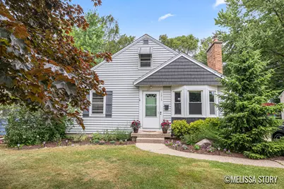 1215 Griswold Street SE, Grand Rapids, MI 49507 - Photo 1