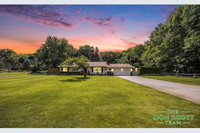 11829 Hoskins Avenue NE, Cedar Springs, MI 49319 - Photo 1