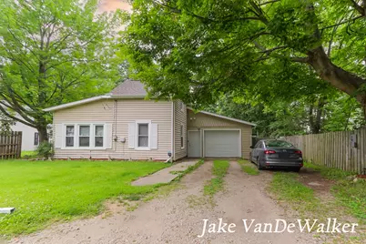 195 New Street, Galesburg, MI 49053 - Photo 1