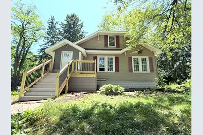 1083 Washington Avenue, Muskegon, MI 49441 - Photo 1