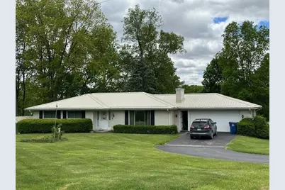 395 Hyannis Hills Drive, Tekonsha, MI 49092 - Photo 1