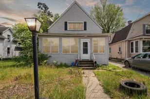 56 E Kingman Ave, Battle Creek, MI 49014 - Photo 1