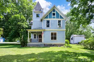 409 W Bridge St, Lyons, MI 48851 - Photo 1