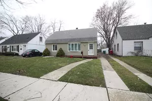 22779 Almond Ave, Eastpointe, MI 48021 - Photo 1