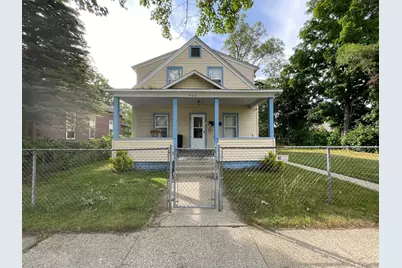 402 Monroe Avenue #5, Muskegon, MI 49441 - Photo 1