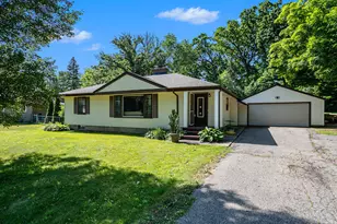 3923 Grand Prairie Rd, Kalamazoo, MI 49006 - Photo 1