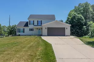 22581 Bluejay Ave, Mattawan, MI 49071 - Photo 1