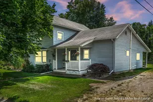 418 S Dibble St, Hastings, MI 49058 - Photo 1