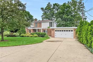 12 Hiawatha Dr, Battle Creek, MI 49015 - Photo 1
