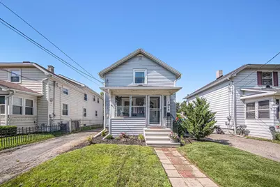 1608 Floral Avenue, Jackson, MI 49202 - Photo 1