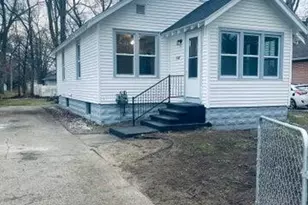 1067 Ducey Ave, Muskegon, MI 49442 - Photo 1