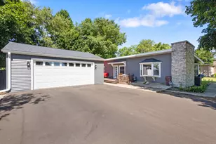 150 Fullerton St, Galesburg, MI 49053 - Photo 1