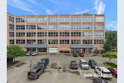 930 Washington Avenue #5C, Muskegon, MI 49441 - Photo 1
