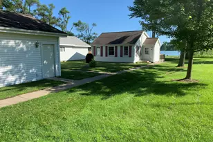 1000 Lakeview Dr, Brooklyn, MI 49230 - Photo 1