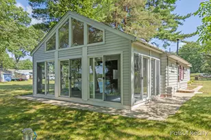 5608 El Camino Real Dr, Newaygo, MI 49337 - Photo 1