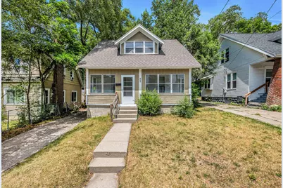 863 Burton Street SE, Grand Rapids, MI 49507 - Photo 1