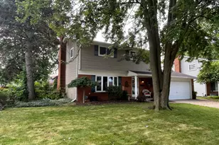 40408 Diane Dr, Sterling Heights, MI 48313 - Photo 1