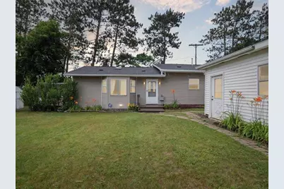 465 Champion Street, Jackson, MI 49201 - Photo 1
