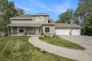 5643 Ivanrest Ave SW, Wyoming, MI 49418 - Photo 1