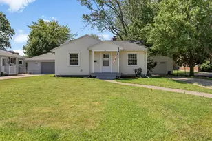 1200 Orchard Ave, Saint Joseph, MI 49085 - Photo 1
