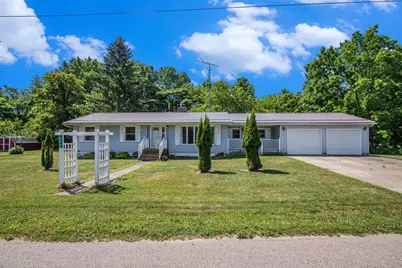608 Prospect Street, Hartford, MI 49057 - Photo 1