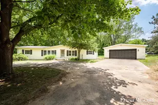 5390 14 Mile Rd NE, Rockford, MI 49341 - Photo 1