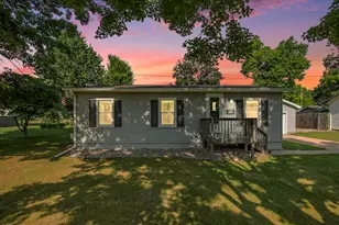 107 Austin Dr, Hartford, MI 49057 - Photo 1