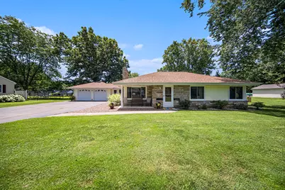 119 Burt Avenue, Jackson, MI 49201 - Photo 1
