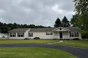 7826 Sunset Shores Dr, Canadian Lakes, MI 49346 - Photo 1