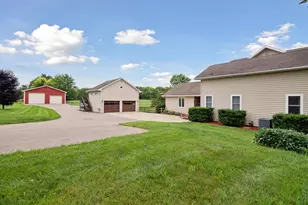 7755 US Hwy 127, Addison, MI 49220 - Photo 1