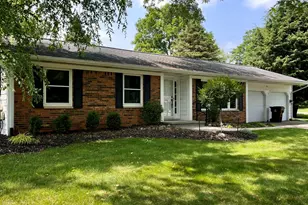 453 Sherman Dr, Marshall, MI 49068 - Photo 1