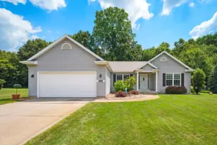 69823 Knottingham Ln, Edwardsburg, MI 49112 - Photo 1