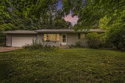 1560 G Avenue W, Kalamazoo, MI 49009 - Photo 1