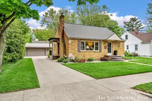 515 Waverly Ave, Grand Haven, MI 49417 - Photo 1