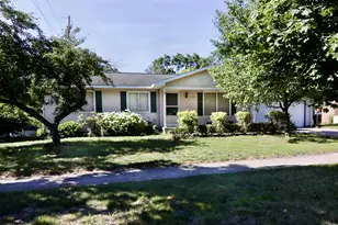 1340 Elmdale St NE, Grand Rapids, MI 49525 - Photo 1