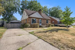 844 Cricklewood St SW, Wyoming, MI 49509 - Photo 1