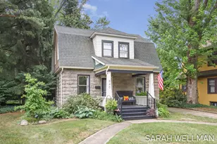 840 Superior St, South Haven, MI 49090 - Photo 1