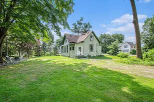 68799 Cass, Edwardsburg, MI 49112 - Photo 1