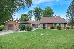 41621 Co Rd 669, Decatur, MI 49045 - Photo 1