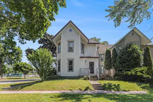 449 4th St, Manistee, MI 49660 - Photo 1