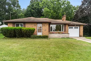 230 Espanola Ave, Kalamazoo, MI 49004 - Photo 1