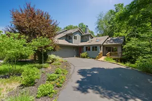 9813 Weko Dr, Bridgman, MI 49106 - Photo 1