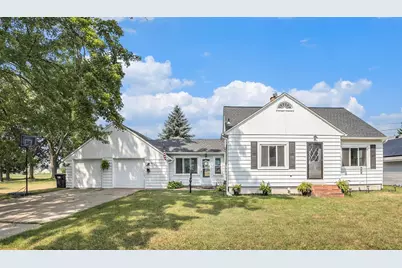 5719 Park Avenue, Hudsonville, MI 49426 - Photo 1