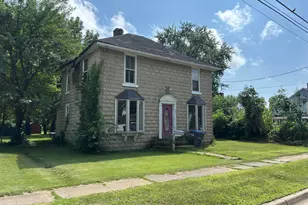 605 E West St, Sturgis, MI 49091 - Photo 1