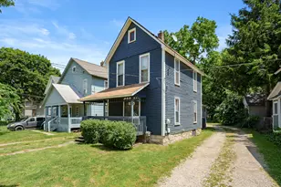 825 Oakland Dr, Kalamazoo, MI 49008 - Photo 1