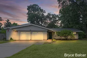 1891 Crestwood Ln, Muskegon, MI 49441 - Photo 1